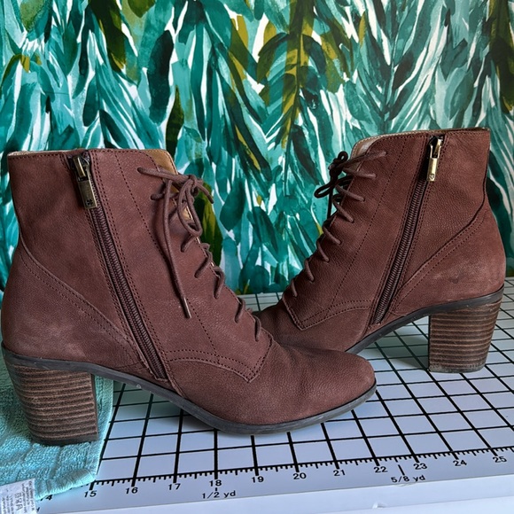 Lucky brand Persee booties size 10 - Picture 4 of 9